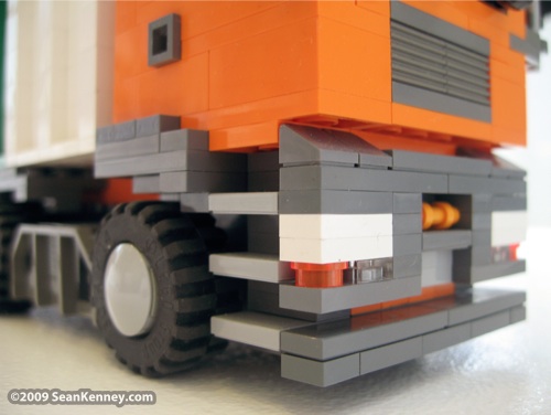 Cool LEGO truck - Recycle Truck from Vienna - by Sean Kenney